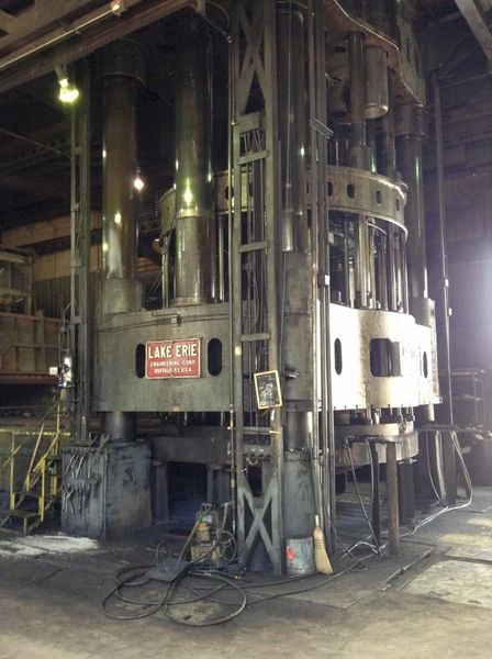 4,000 TON LAKE ERIE DOUBLE ACTION HYDRAULIC PRESS: STOCK #13320