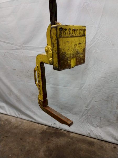 6,000 LB 3 TON X 16" BRADLEY COIL LIFT C HOOK: STOCK 12769
