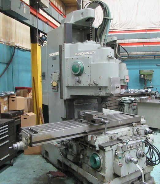 Cincinnati 330-18 Vertical Milling Machine (#5194)