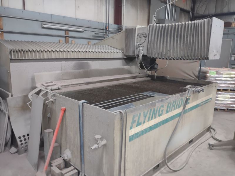 1998 Flow Flying Bridge Waterjet Cutting System (#5097)