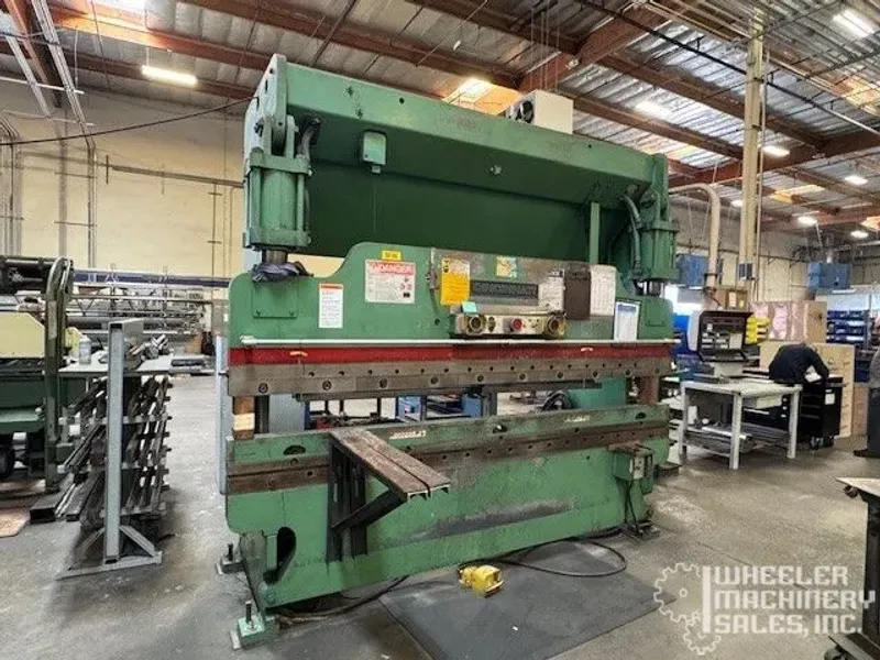 Cincinnati 90CBX8 CNC Hydraulic Press Brake #7657 #1
