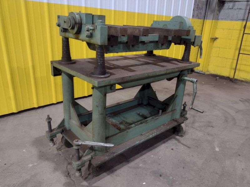 2500 LB X 25" X 31" HAMILTON MODEL #E3548 PORTABLE DIE SEPERATOR: STOCK #19412