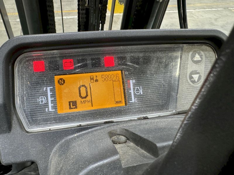 5000 LB MITSUBISHI MODEL #FGC25N LP GAS FORKLIFT: STOCK #78305