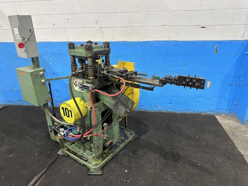 25 TON HENRY & WRIGHT 4 POST CUTPRESS & STOCK FEEDER: STOCK #77500
