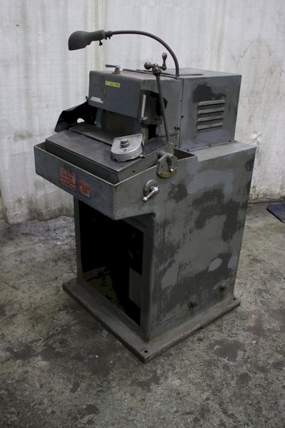 STANDARD MODEL 100 TWIN WHEEL DOUBLE END GRINDER: STOCK #75968
