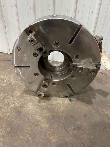 24-3/4" BISON 3 JAW CHUCK: STOCK #75198