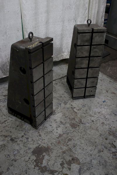1 PAIR OF USED 12" X 36" X 18" WIDE ANGLE PLATES: STOCK #74754
