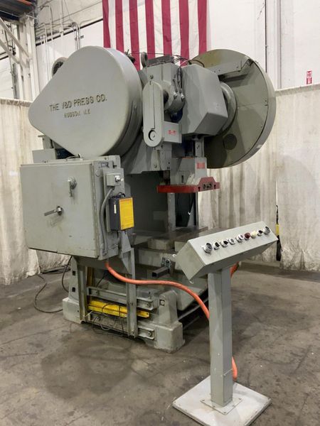 60 TON V & O BACK GEARED OBI PRESS: STOCK #80234