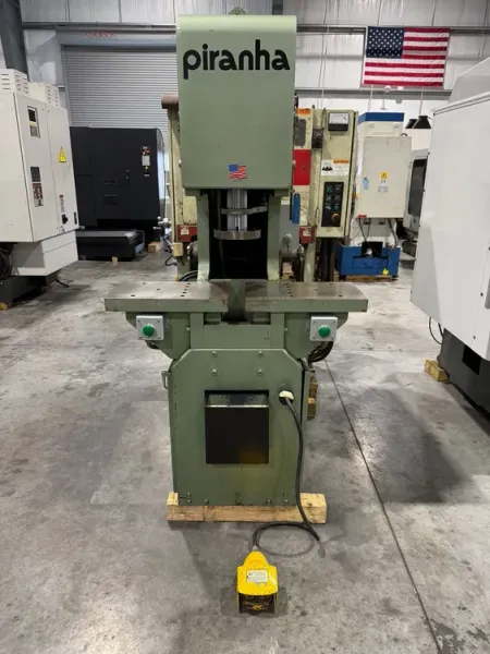 PIRANHA SEPP-65  65 TON Single End Punch Press Ironworker #8174