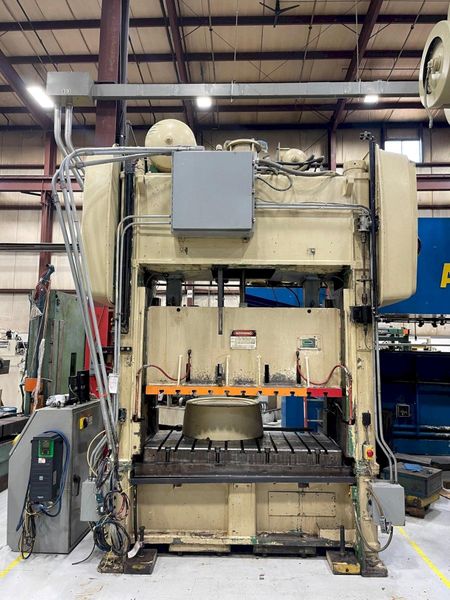 150 ton Niagara SC2-150-72-36 Straight Side Mechanical Metal Stamping Press, Year 1980