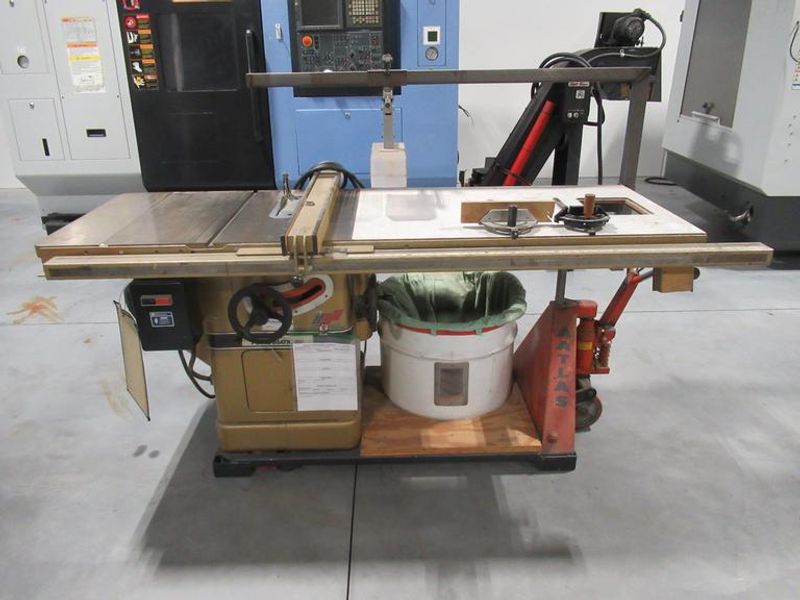 Powermatic Model 66 Tilting Arbor Table Saw, 10" 48" Fence, Dust Collector, Portable