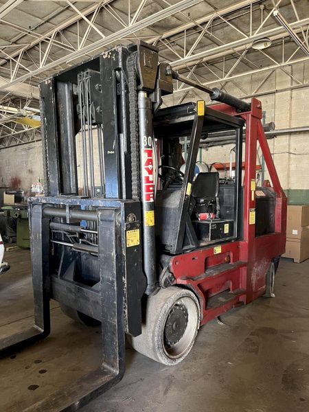 30,000 LBS TAYLOR MODEL #TCO-300S HEAVY DUTY RIGGER FORKLIFT: STOCK #18136