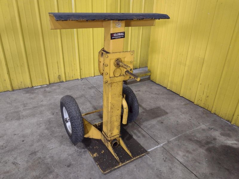 50 TON CJ-BEAM PORTABLE TRAILER LIFTING & STABILIZING JACK: STOCK #22578