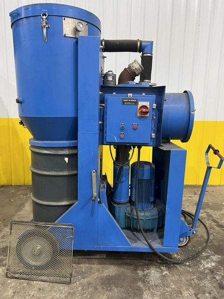 20 HP VAC-U-MAX MODEL #1500FV PORTABLE VACUUM DUST COLLECTOR: STOCK #20581