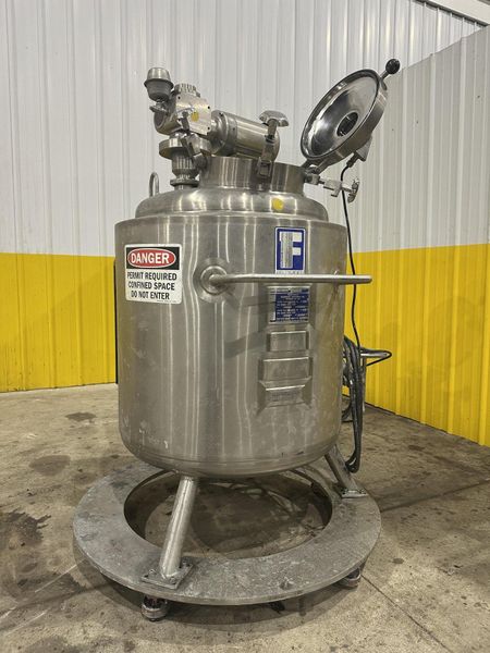 50 GALLON X 2 HP FELDMEIER STAINLESS STEEL HEATED TANK WITH AGITATION: STOCK #22121