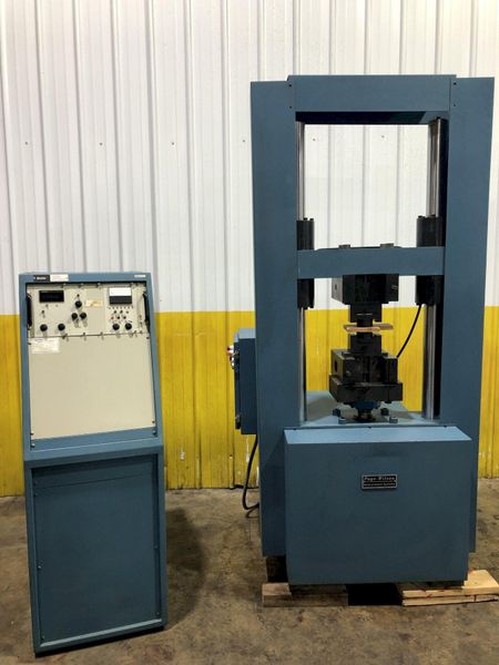 60,000 LBS RIEHLE MODEL #60-HD SERIES PUSH - PULL UNIVERSAL HYDRAULIC TEST STAND: STOCK #16726