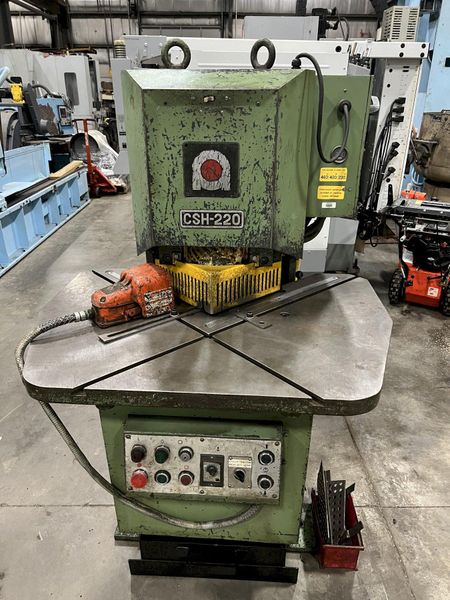 AMADA HYDRAULIC NOTCHER, MODEL CSH-200, 1/4" CAPACITY, 1979