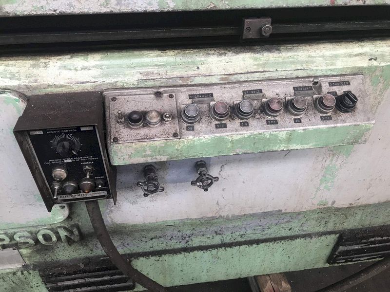 24" X 120" THOMPSON MODEL 10-PCH-7882 HYDRAULIC SURFACE GRINDER: STOCK # 70688