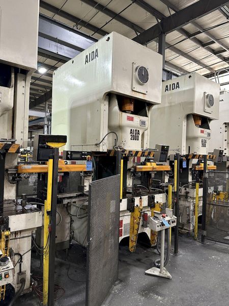 220 TON AIDA GAP FRAME STAMPING PRESS