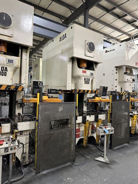 220 TON AIDA GAP FRAME PRESS