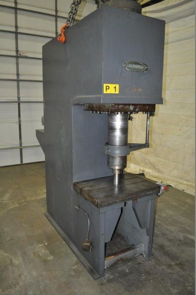 100 TON GREENERD HYDRAULIC PRESS