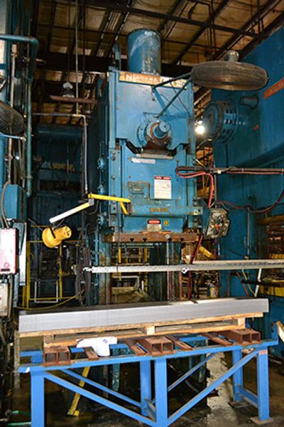 150 TON NIAGARA OBI PRESS