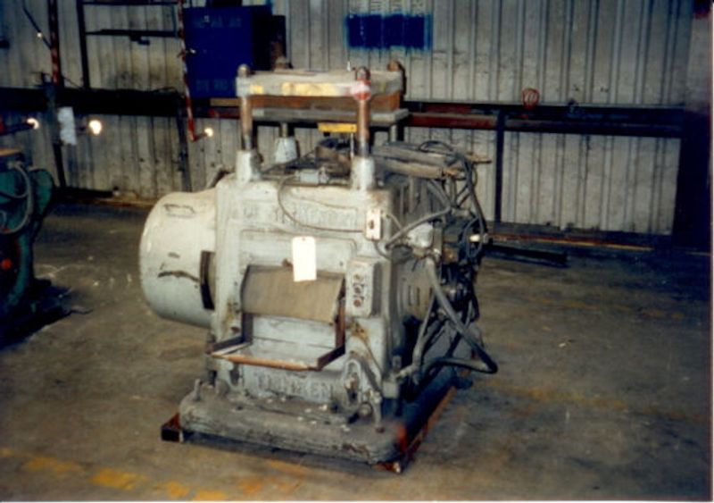 18 Ton Tishken 4-Post Cut Off Press