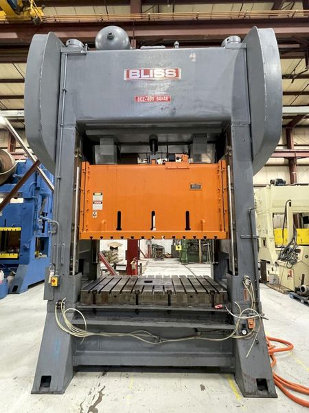 400 ton Bliss SC2-400-84-48 Used Straight Side Double Crank Mechanical Metal Stamping Press, Yea