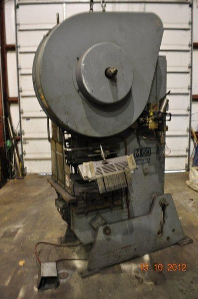 60 TON NIAGARA OBI PRESS
