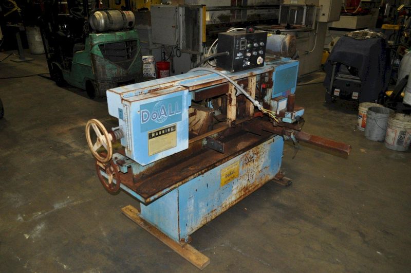 9" x 16" DOALL HORIZONTAL BAND SAW