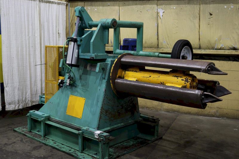 30,000 LB X 48" B & K  Motorized Uncoiler and Coil Car