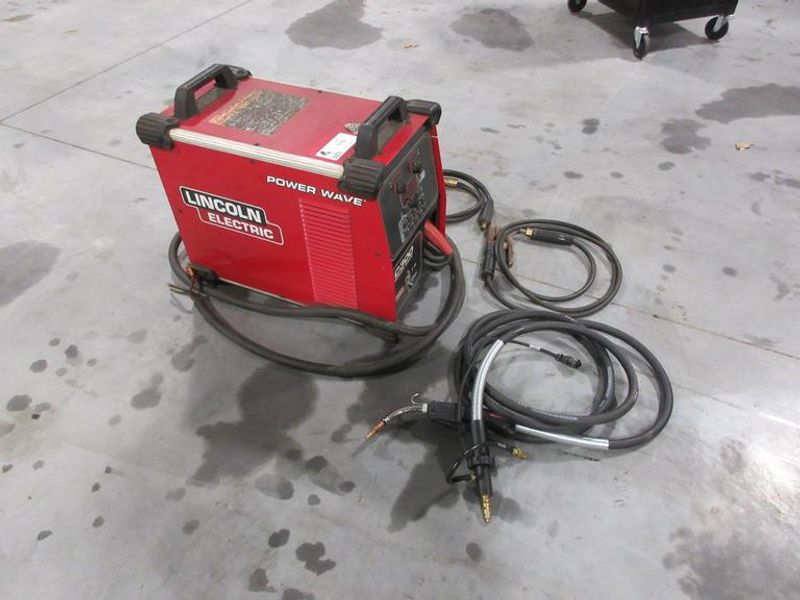 Lincoln Electric Power Wave C300 multi-process power source with an integrated wire feeder- Auction Item