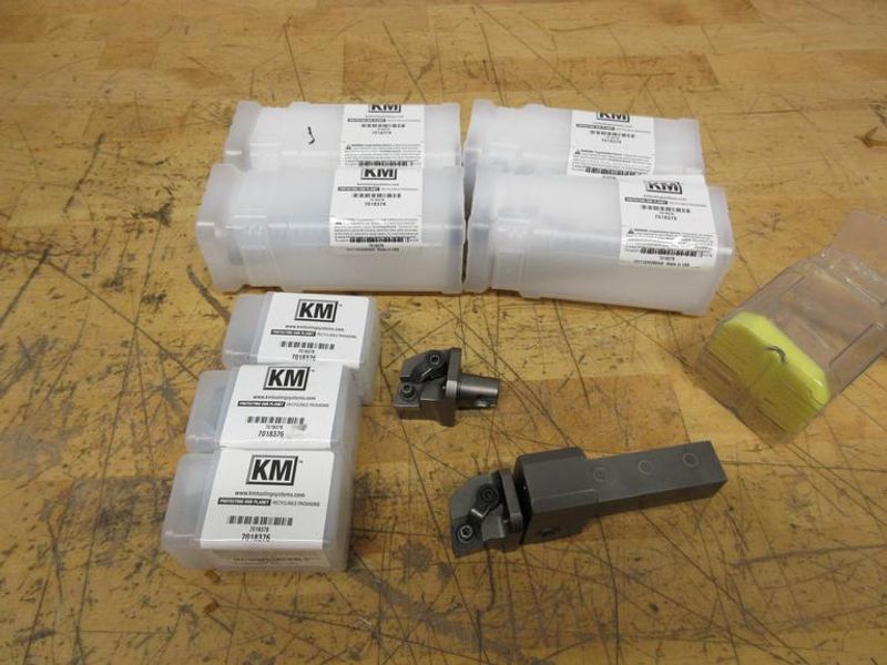Kennametal KM Tooling Systems (5) 7018378 3/4" Holders and (5) 7018376 Quick Change Inserted Turning Heads **Most New In Packages**- Auction Item