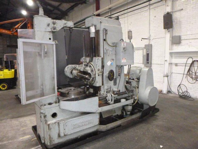 Gould & Eberhardt Model 36H Universal Vertical Gear Hobber