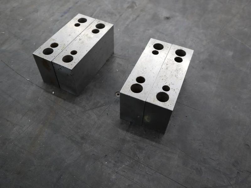 Precision Parallels 6" x 1.75" x 1.125" (4)- Auction Item