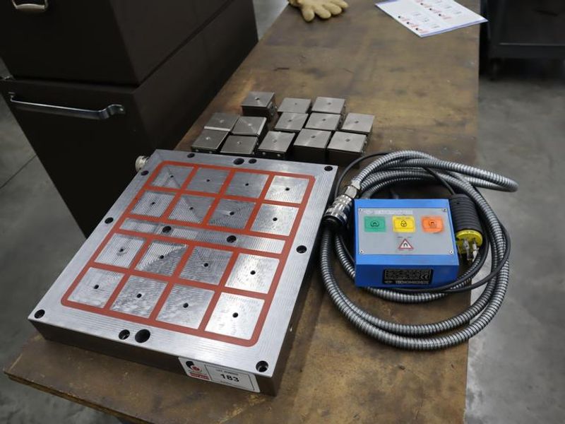 Tecnomagnete Electronic Magnetic Workholding Chuck with Control and Magnetic Blocks, 14" x 16" Base- Auction Item