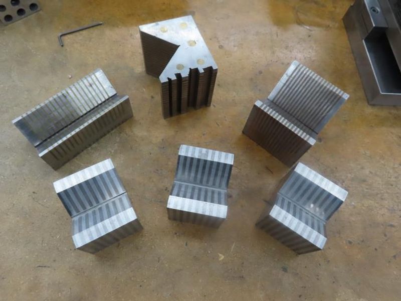 Magnetic V Blocks Assorted- Auction Item