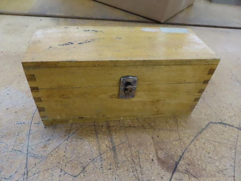 Radius And Angle Wheel Dresser w Case- Auction Item