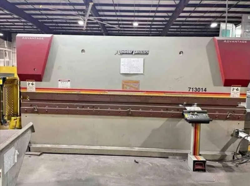 2006 Accurpress 713014 Press Brake (#6055)
