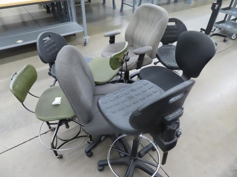 Office And Shop Chairs Approx. 8 On Casters- Auction Item