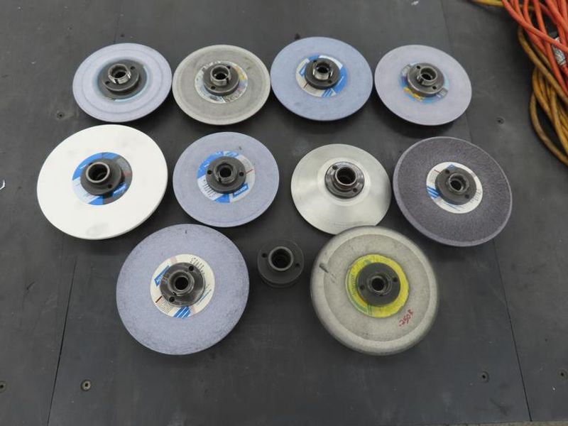 Wheel Hubs for the Mitsu High-Tec (11)- Auction Item