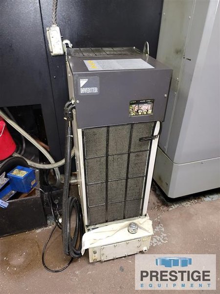 OKK HMC400, Fanuc 31i-B, X-22", Y-22", Z-27", 15.7" Pallets, B-Axis, 60 ATC, 15K RPM, TSC, Chip Conv, 2015, #32909