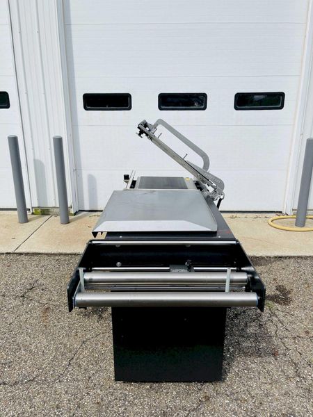 Eastey EM28T Manual L-Bar Sealer w/ Powered Take Away Conveyor