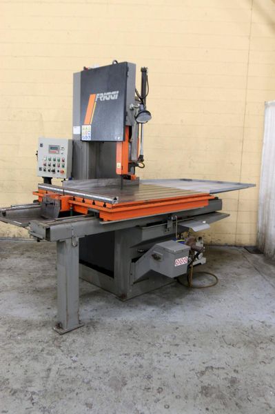 FRIGGI MODEL FG-600-TS VERTICAL SAW: STOCK #70658