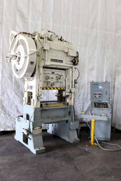 60 TON MINSTER MODEL #P2-60-32 PIECE MAKER SSDC PRESS: STOCK 68274
