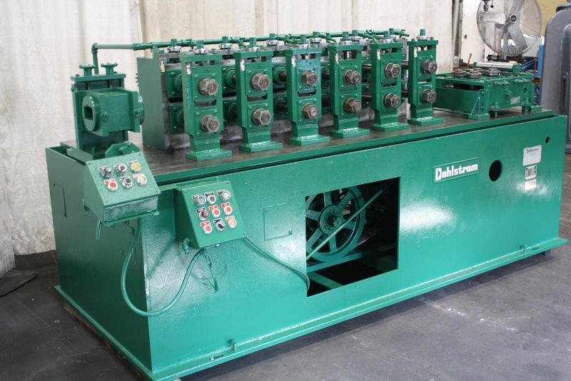 6 STAND X 2' DAHLSTROM MODEL 550-6-OB ROLLFORMER: STOCK #66071
