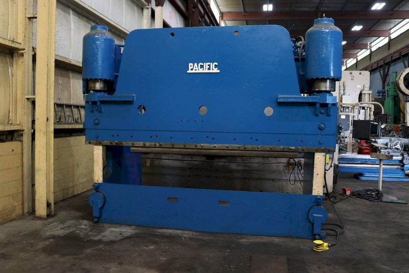 400 TON X 12' PACIFIC HYDRAULIC PRESS BRAKE: STOCK #61809