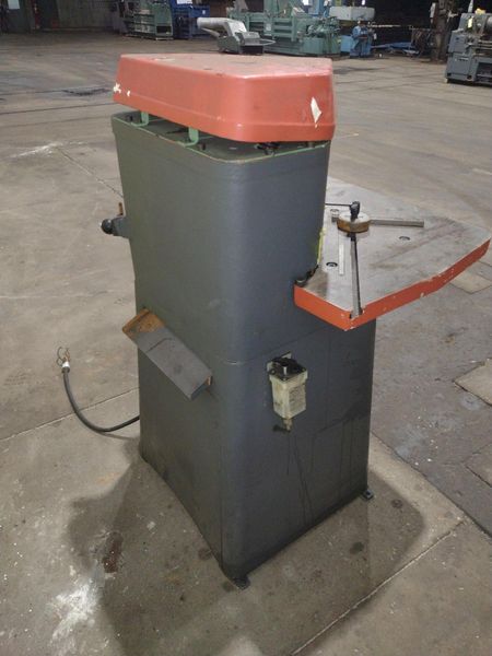 10" X 10" X 1/8" COMACA MODEL EHN-260 UNIPUNCH HYDRAULIC NOTCHER: STOCK 12983