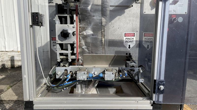 Batching Systems BagMaster Series C - Model 108
Form, Fill and Seal Bagging Machine