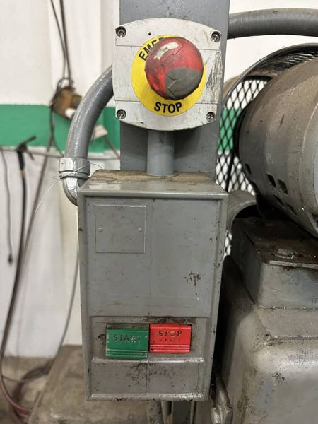 Sunnen MBB-1290D Horizontal Hone w/ Tooling and Honing Stones